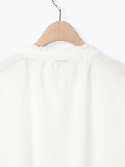 袖シャーリングギャザーブラウス（オフホワイト/ブラック/サックスブルー）｜Samansa Mos2（サマンサ モスモス）通販