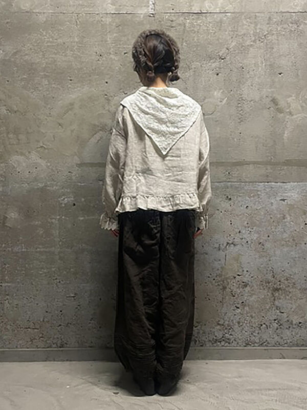 立川店/EC限定】リネンバブーシュカ付エトワールブラウス（ブラック