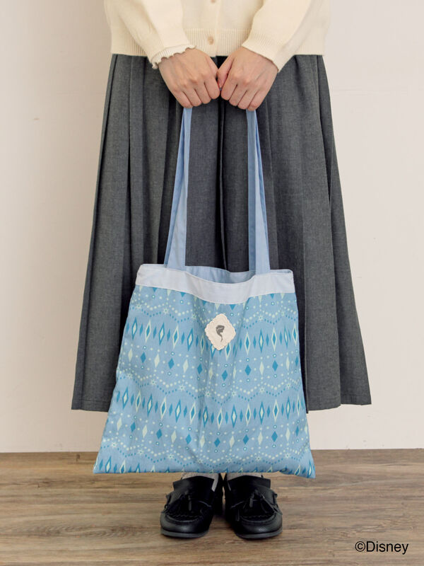 Disney】アナと雪の女王/総柄トートバッグ（サックスブルー/ネイビー