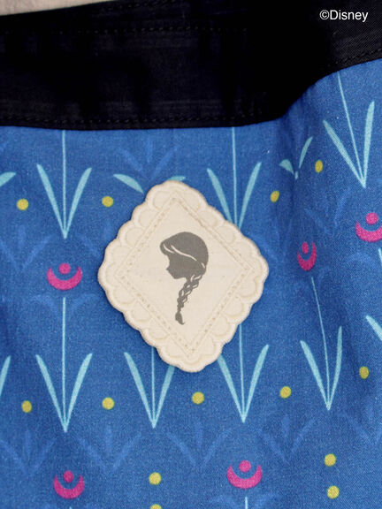 【Disney】アナと雪の女王/総柄トートバッグ（サックスブルー/ネイビー）｜Samansa Mos2（サマンサ モスモス）通販