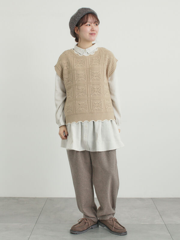 セール】 クロシェ風配色ニットベスト（オフホワイト/ブラック