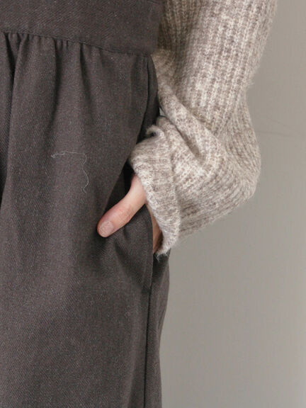エプロンジャンパースカート（チャコールグレー/ベージュ/キャメル）｜Samansa Mos2（サマンサ モスモス）通販
