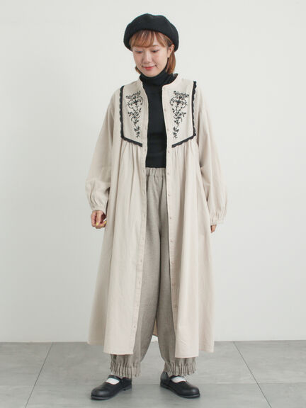 【S/Mサイズ】切替配色刺繍ワンピース（ブラック/ベージュ/モカ）｜Samansa Mos2（サマンサ モスモス）通販