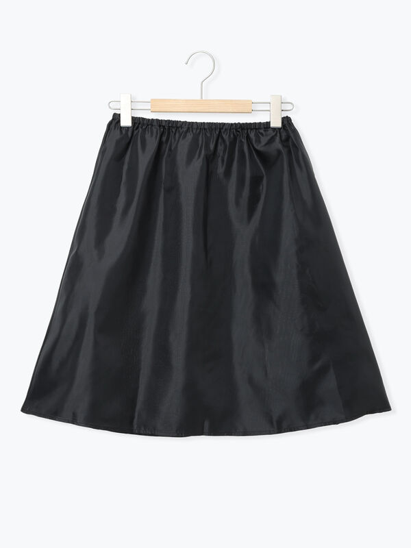 S/Mサイズ】切替配色刺繍ワンピース（ブラック/ベージュ/モカ