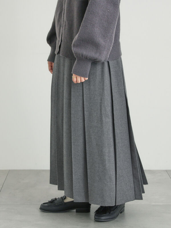 【帯電防止裏地】柄アソートプリーツスカート（チャコールグレー）｜Samansa Mos2（サマンサ モスモス）通販