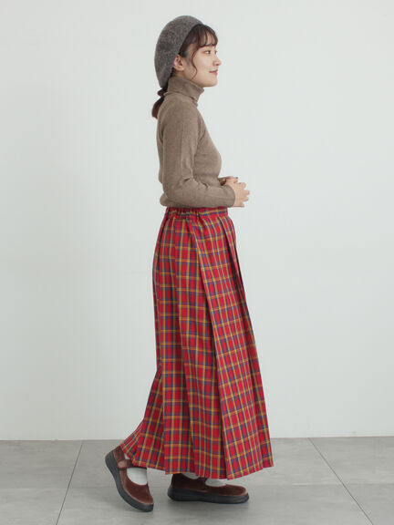 【帯電防止裏地】柄アソートプリーツスカート（チャコールグレー/レッド/ベージュ/グリーン）｜Samansa Mos2（サマンサ モスモス）通販