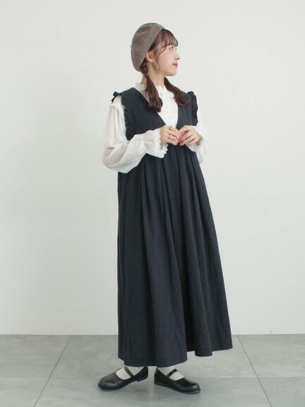 【Cross×Linen】肩フリル前後2WAYジャンパースカート（ブラック/ベージュ）｜Samansa Mos2（サマンサ モスモス）通販