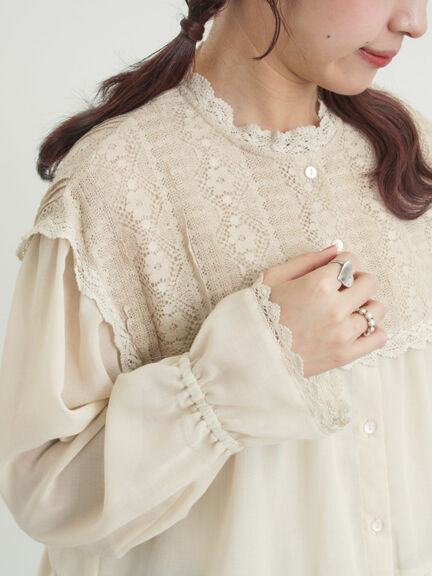 裾フリルティアードレースブラウス（オフホワイト/ブラック/キナリ）｜Samansa Mos2（サマンサ モスモス）通販