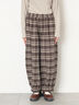 【帯電防止裏地】ヘリンボーンバルーンパンツ《M/Lサイズ》（チャコールグレー/ベージュ/ブラウン/キャメル）｜Samansa Mos2（サマンサ モスモス）通販