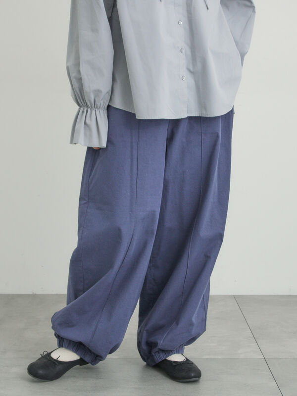 【M/Lサイズ】センターピンタック裾ギャザーパンツ（ネイビー）｜Samansa Mos2（サマンサ モスモス）通販