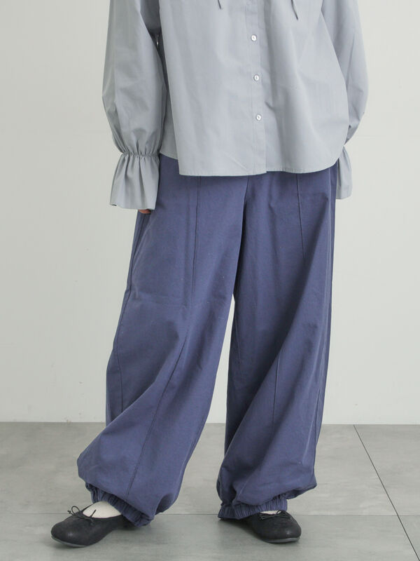 セール】 【M/Lサイズ】センターピンタック裾ギャザーパンツ