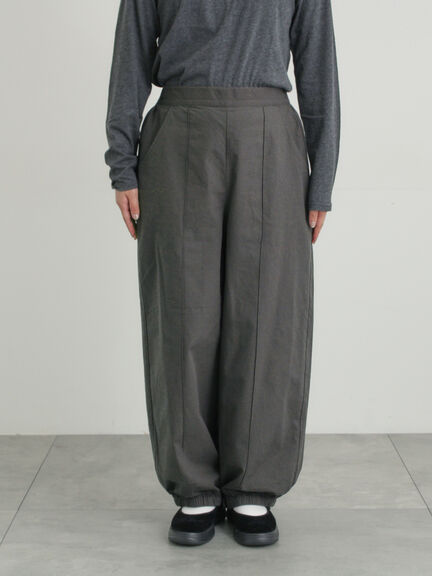 【M/Lサイズ】センターピンタック裾ギャザーパンツ（チャコールグレー/ベージュ/イエロー/ネイビー）｜Samansa Mos2（サマンサ モスモス）通販