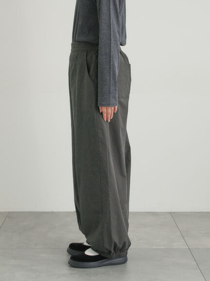 【M/Lサイズ】センターピンタック裾ギャザーパンツ（チャコールグレー/ベージュ/イエロー/ネイビー）｜Samansa Mos2（サマンサ モスモス）通販