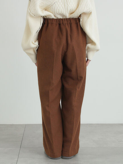 【帯電防止裏地】ツータックストレートパンツ《M/Lサイズ》（チャコールグレー/ベージュ/ブラウン）｜Samansa Mos2（サマンサ モスモス）通販