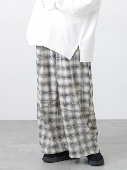 【2WAY】裾しぼり切替えパンツ（ブラック/ピンク/ベージュ/カーキ）｜Samansa Mos2（サマンサ モスモス）通販