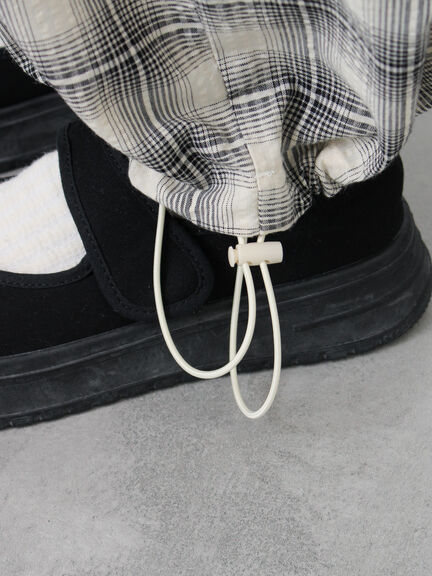 【2WAY】裾しぼり切替えパンツ（ブラック/ピンク/ベージュ/カーキ）｜Samansa Mos2（サマンサ モスモス）通販