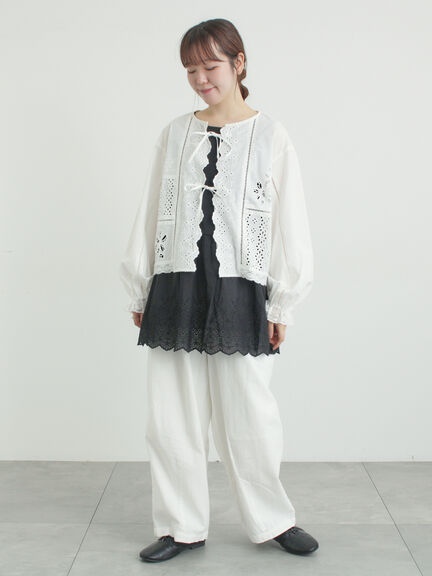 レースパッチワークブラウス（オフホワイト/ブラック/キナリ）｜Samansa Mos2（サマンサ モスモス）通販