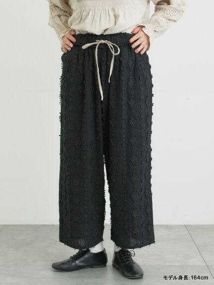 【kazumi×Samansa Mos2】3D刺繍パンツ（オフホワイト/ブラック/ベージュ/ネイビー）｜Samansa Mos2（サマンサ モスモス）通販
