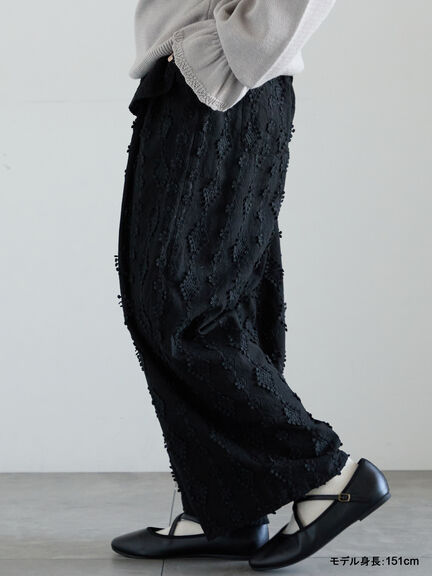 【kazumi×Samansa Mos2】3D刺繍パンツ（オフホワイト/ブラック/ベージュ/ネイビー）｜Samansa Mos2（サマンサ モスモス）通販