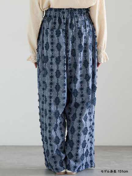 【kazumi×Samansa Mos2】3D刺繍パンツ（オフホワイト/ブラック/ベージュ/ネイビー）｜Samansa Mos2（サマンサ モスモス）通販