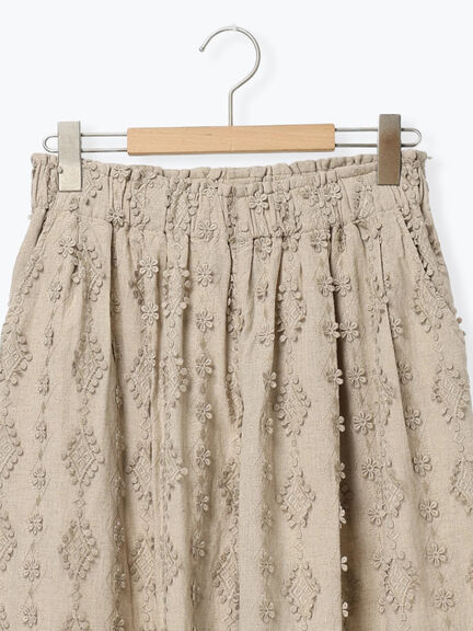 【kazumi×Samansa Mos2】3D刺繍パンツ（オフホワイト/ブラック/ベージュ/ネイビー）｜Samansa Mos2（サマンサ モスモス）通販