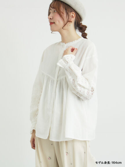 【kazumi×Samansa Mos2】袖レース前後着ブラウス（オフホワイト/ブラック/ピンク/ベージュ/ブルー）｜Samansa Mos2（サマンサ モスモス）通販