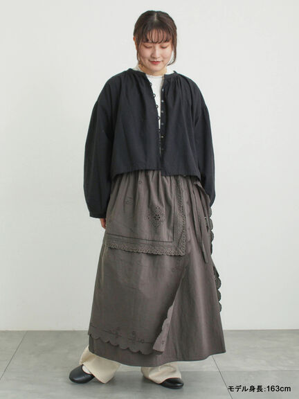 【kazumi×Samansa Mos2】エプロンスカート（オフホワイト/チャコールグレー/キナリ）｜Samansa Mos2（サマンサ モスモス）通販