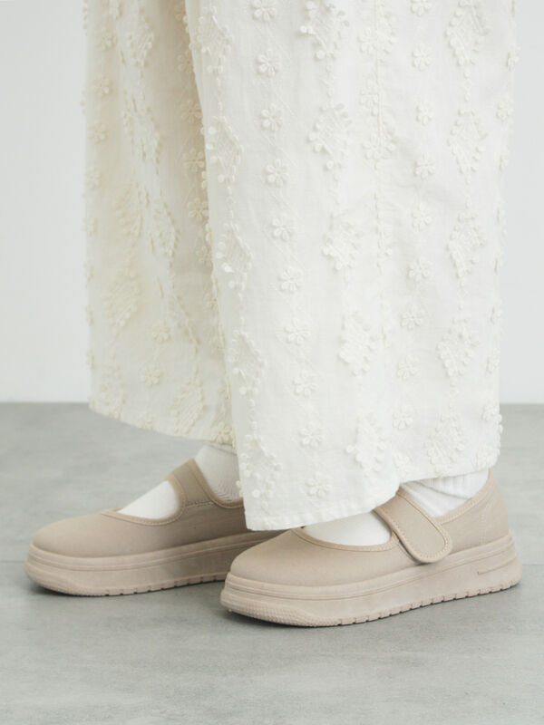 キャンバスストラップスニーカー（ブラック/ベージュ）｜Samansa Mos2（サマンサ モスモス）通販