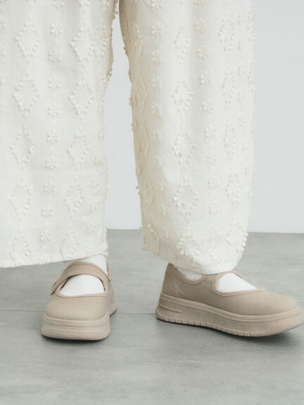 キャンバスストラップスニーカー（ブラック/ベージュ）｜Samansa Mos2（サマンサ モスモス）通販