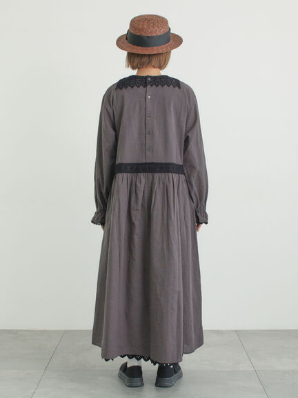 レースピンタックワンピース（チャコールグレー/ベージュ/キナリ）｜Samansa Mos2（サマンサ モスモス）通販