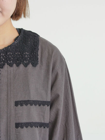 レースピンタックワンピース（チャコールグレー/ベージュ/キナリ）｜Samansa Mos2（サマンサ モスモス）通販