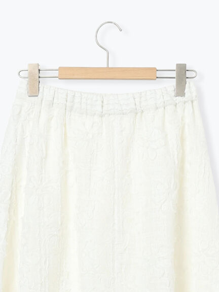 花柄テープ刺繍フレアスカート（オフホワイト/ブラック）｜Samansa Mos2（サマンサ モスモス）通販