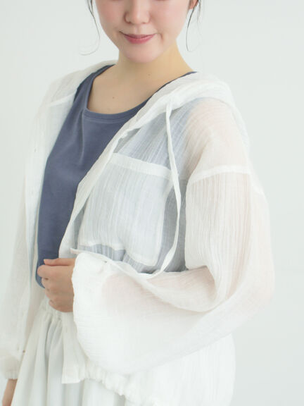 シアー裾ドロストフードシャツ（オフホワイト/ブラック/サックスブルー）｜Samansa Mos2（サマンサ モスモス）通販