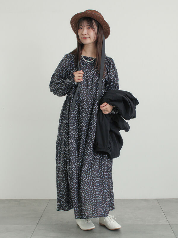 花柄シャーリングワンピース（ブラック）｜Samansa Mos2（サマンサ モスモス）通販