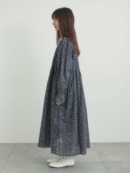 花柄シャーリングワンピース（ブラック/イエロー/カーキ）｜Samansa Mos2（サマンサ モスモス）通販