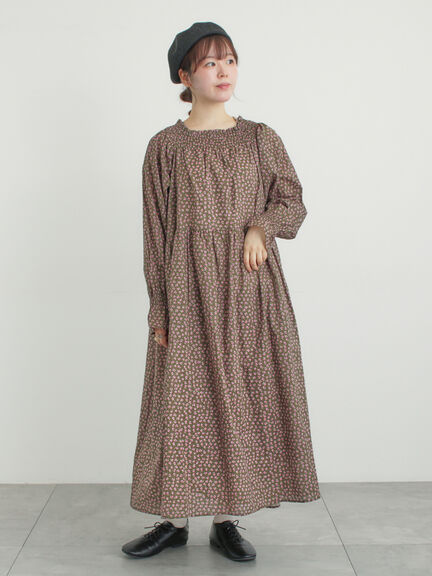 花柄シャーリングワンピース（ブラック/イエロー/カーキ）｜Samansa Mos2（サマンサ モスモス）通販