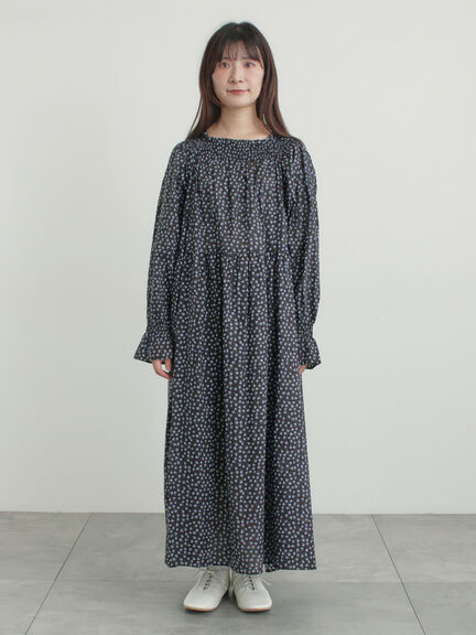 花柄シャーリングワンピース（ブラック/イエロー/カーキ）｜Samansa Mos2（サマンサ モスモス）通販