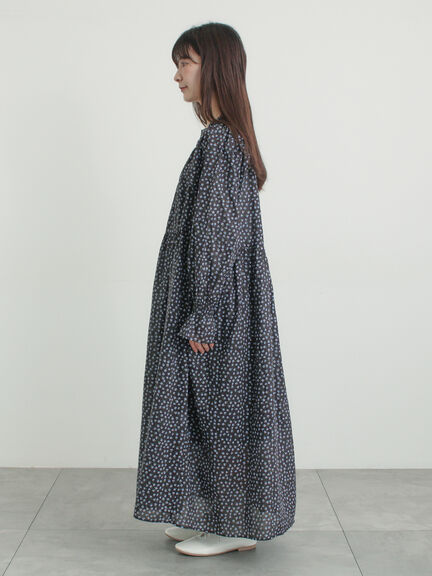 花柄シャーリングワンピース（ブラック/イエロー/カーキ）｜Samansa Mos2（サマンサ モスモス）通販