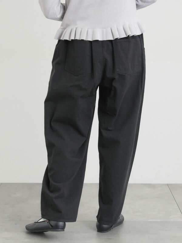 ツータックカーブパンツ（オフホワイト/ブラック/ピンク/カーキ