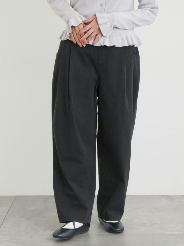 ツータックカーブパンツ（オフホワイト/ブラック/ピンク/カーキ