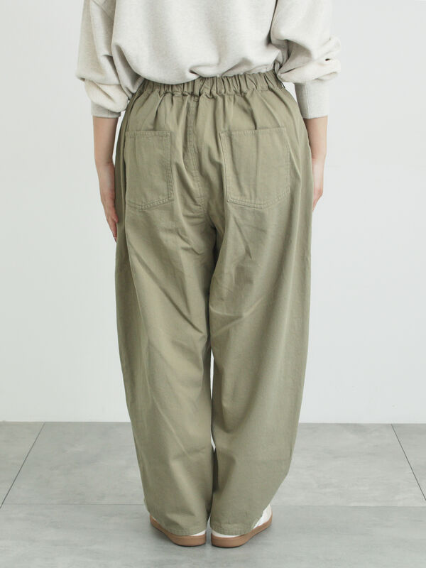 ツータックカーブパンツ（オフホワイト/ブラック/ピンク/カーキ