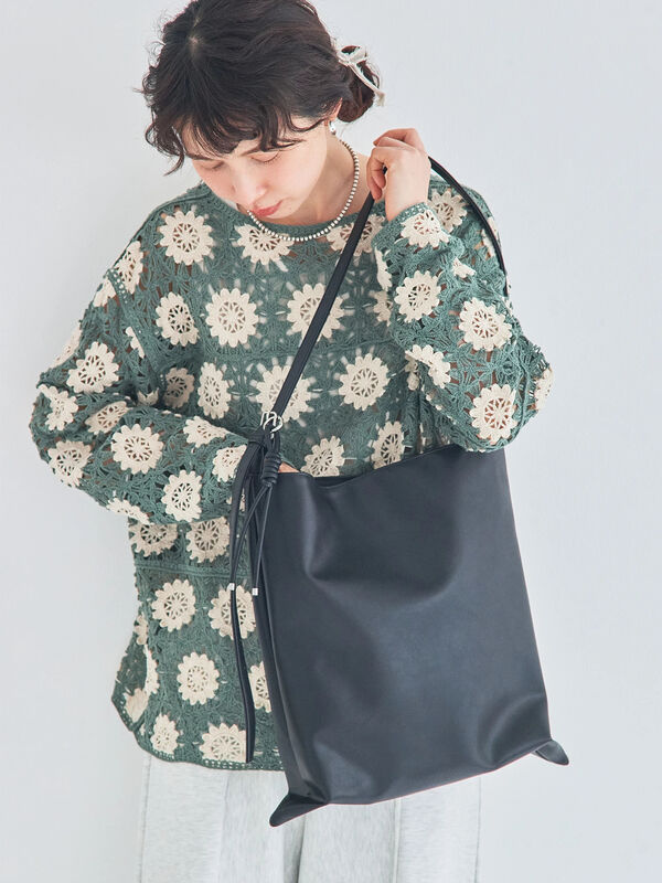 ビッグショルダーバッグ（ブラック）｜Samansa Mos2（サマンサ モスモス）通販