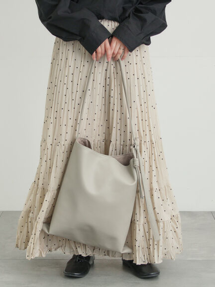 ビッグショルダーバッグ（シルバー/ブラック/ダークブラウン/グレージュ）｜Samansa Mos2（サマンサ モスモス）通販