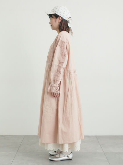 ローズ柄レーススクエアネックワンピース（オフホワイト/ブラック/ピンク/レッド）｜Samansa Mos2（サマンサ モスモス）通販