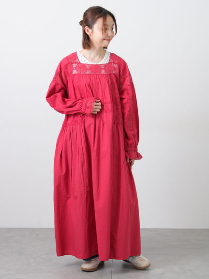 ローズ柄レーススクエアネックワンピース（オフホワイト/ブラック/ピンク/レッド）｜Samansa Mos2（サマンサ モスモス）通販