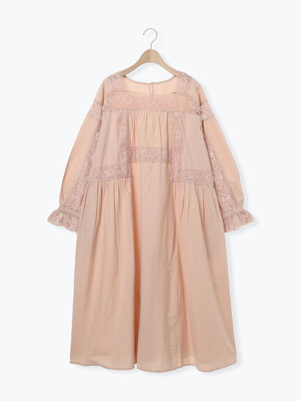 ローズ柄レーススクエアネックワンピース（オフホワイト/ブラック/ピンク/レッド）｜Samansa Mos2（サマンサ モスモス）通販