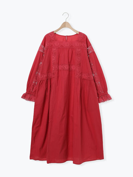 ローズ柄レーススクエアネックワンピース（オフホワイト/ブラック/ピンク/レッド）｜Samansa Mos2（サマンサ モスモス）通販