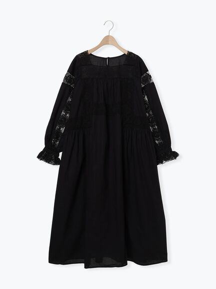 ローズ柄レーススクエアネックワンピース（オフホワイト/ブラック/ピンク/レッド）｜Samansa Mos2（サマンサ モスモス）通販