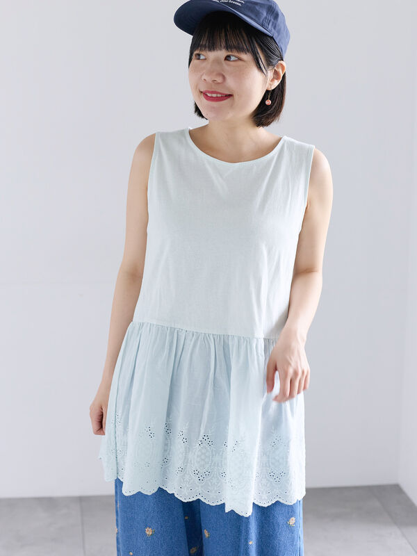 《新色追加》裾スカラップレースノースリーブインナー（ブルー）｜Samansa Mos2（サマンサ モスモス）通販