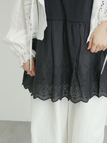 《新色追加》裾スカラップレースノースリーブインナー（オフホワイト/ブラック/ダークブラウン/ブルー）｜Samansa Mos2（サマンサ モスモス）通販